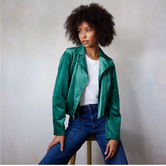 LC Lauren Conrad Jackets & Blazers - Women's LC Lauren Conrad Velvet Moto Jacket size large